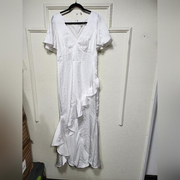 Lulus Eternal Bond White Satin Ruffled Flutter Sleeve Maxi Dress L Wedding Party - Picture 6 of 9